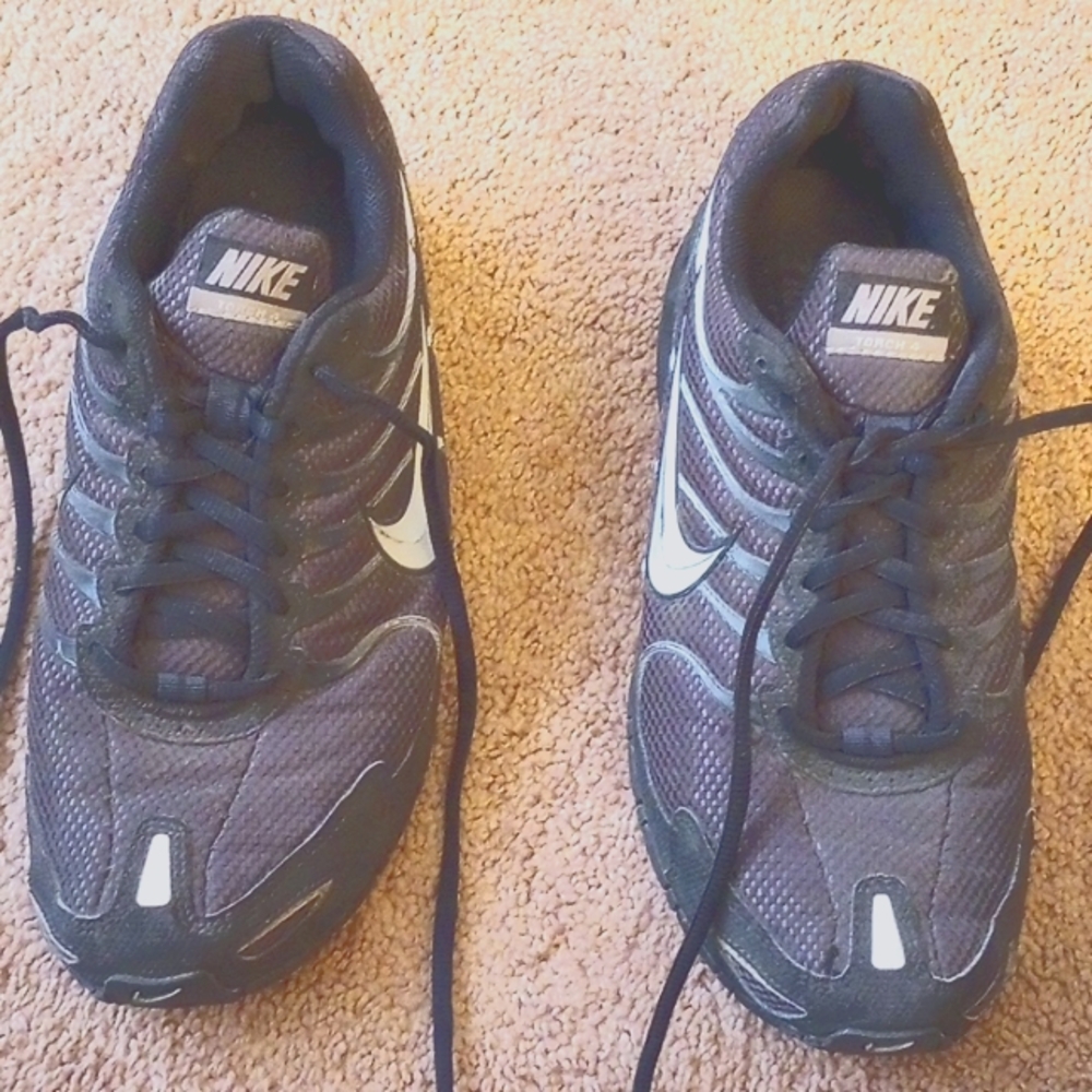 Nike Torch 4's